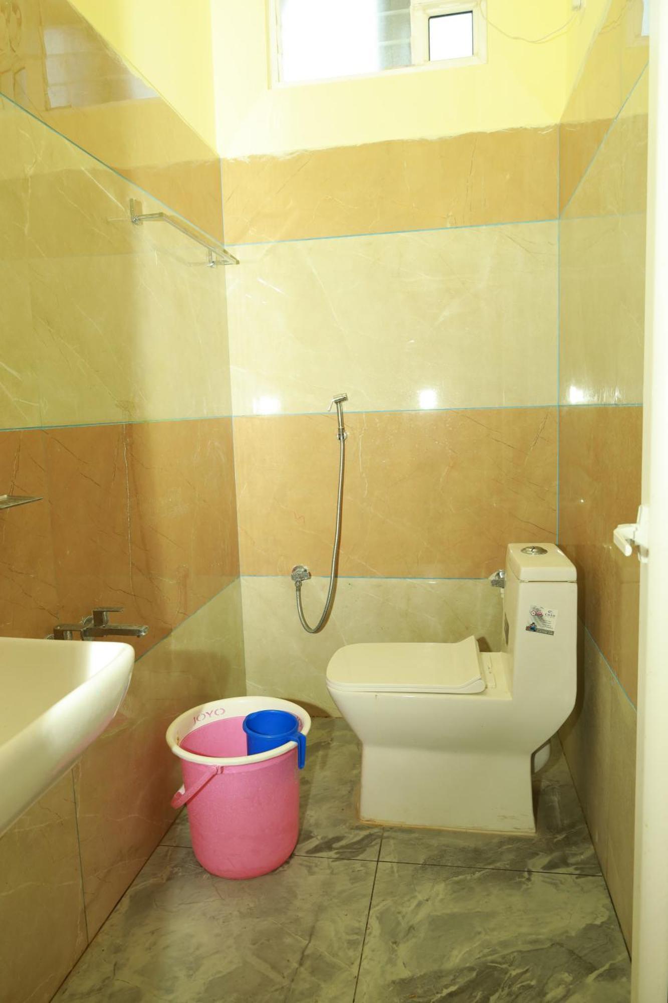 Hotel Rv Residency Wodapatti Exterior foto